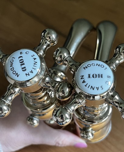 Sanitan taps victorian - taps,